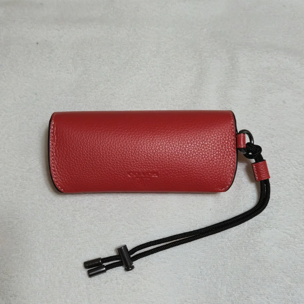 NWT Coach Sunglasses Case In Leather - Picture 2 of 6